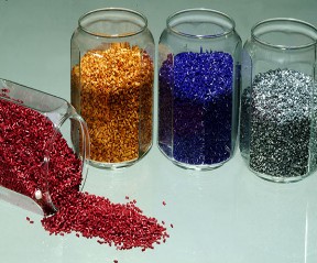 Hạt nhựa màu - Dây Đai Hải Phòng - Công Ty TNHH Sản Xuất Và Thương Mại Dây Đai Hải Phòng